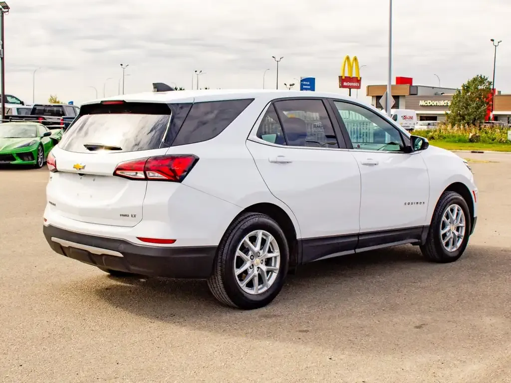 Chevrolet Equinox 2023 photo 4