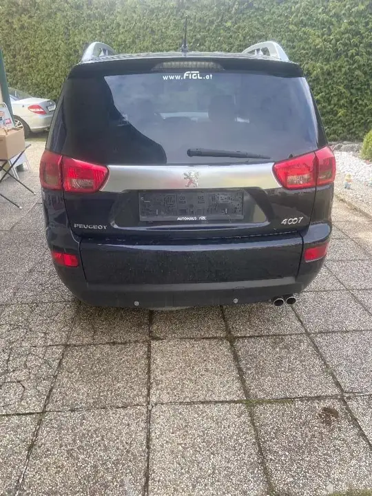 Peugeot 4007 2010 photo 3