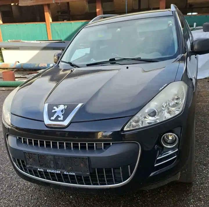 Peugeot 4007