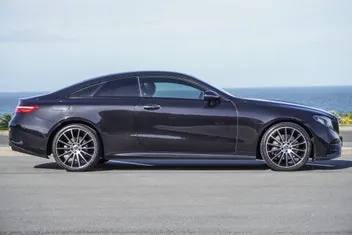 Mercedes-Benz E 200 2019 photo 3