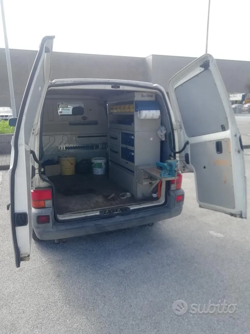 Volkswagen Transporter 2002 photo 5