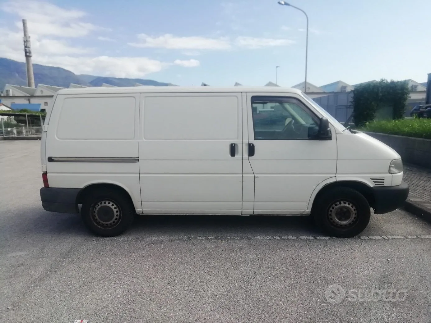 Volkswagen Transporter 2002 photo 3