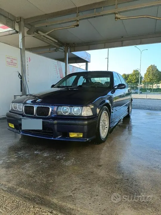 BMW 320I 1996 photo 2