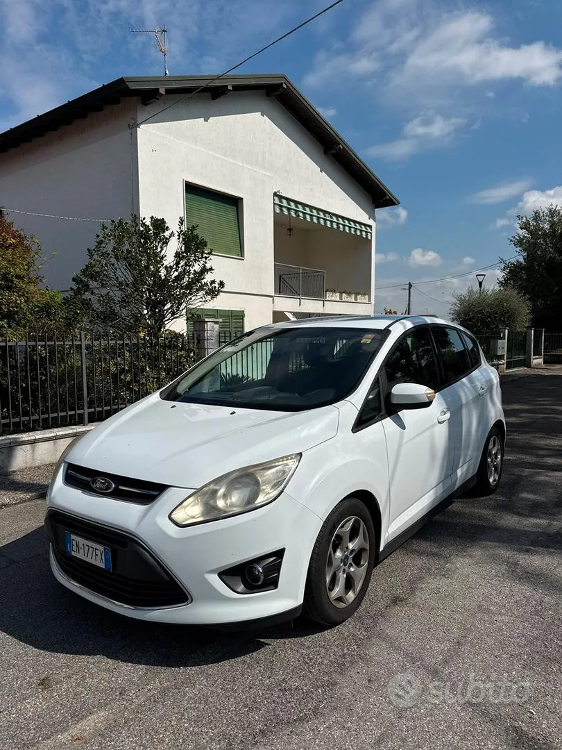 Ford C-Max 2012 photo 3
