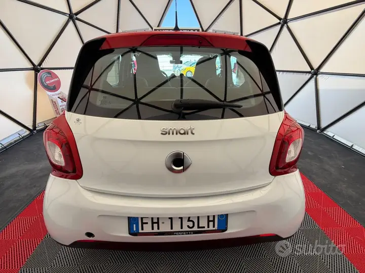 Smart Forfour 2017 photo 5