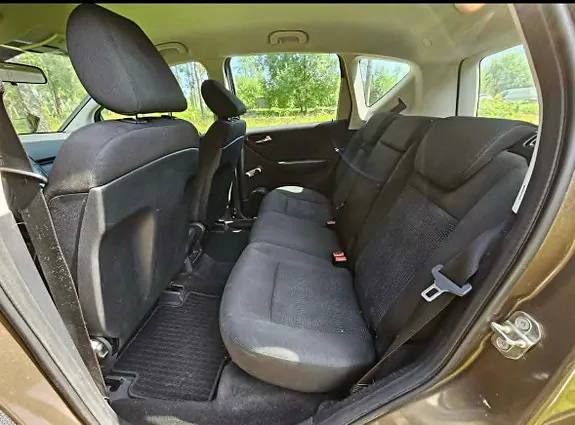 Mercedes-Benz A160 2012 photo 5