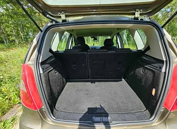 Mercedes-Benz A160 2012 photo 4
