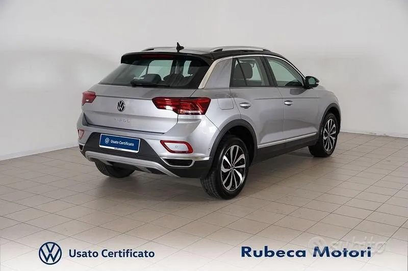 Volkswagen T-Roc 2023 photo 4