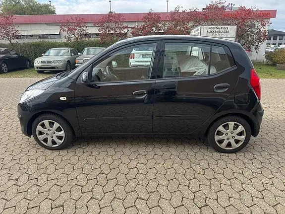 Hyundai I10 2013 photo 2