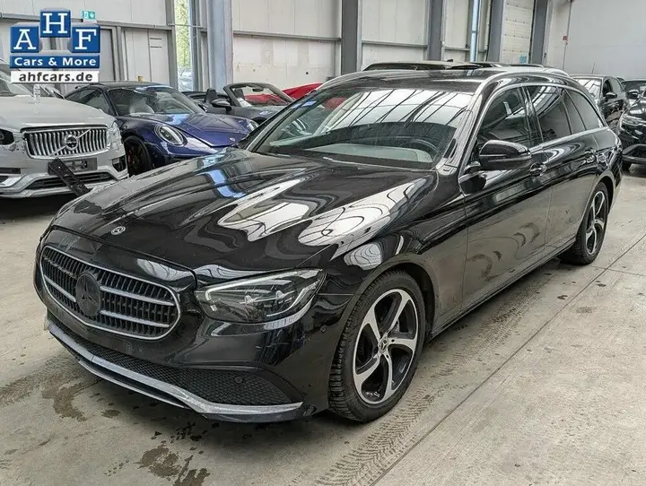 Mercedes-Benz E 220 D Avantgarde