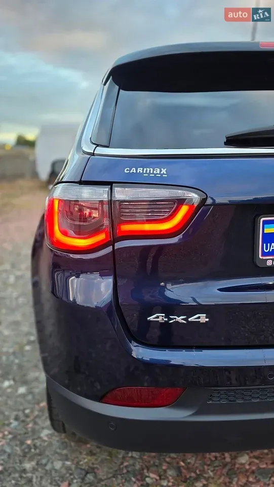 Jeep Compass 2017 photo 2