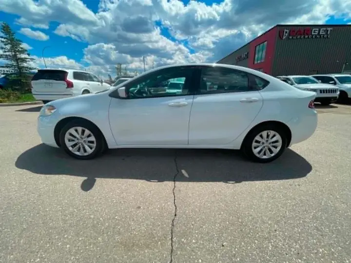 Dodge Dart 2015 photo 4