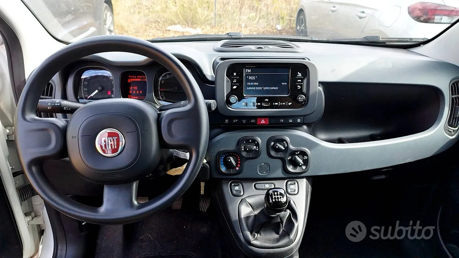 Fiat Panda 2023 photo 2