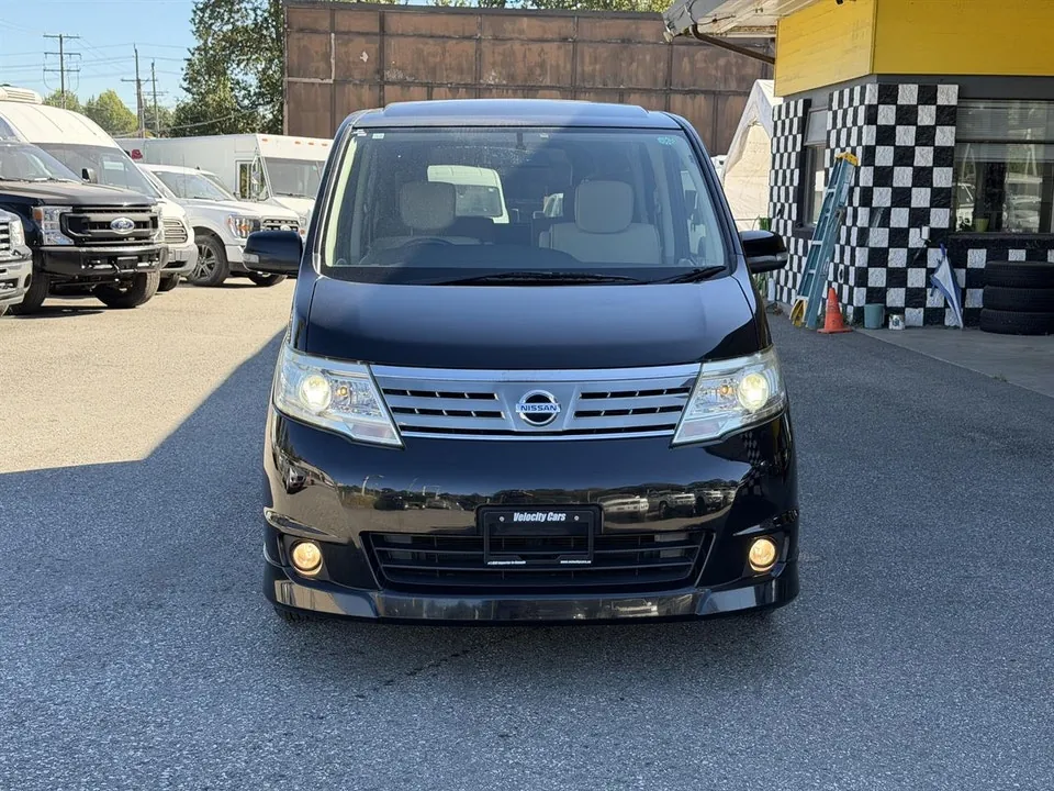 Nissan Serena 2008 photo 2