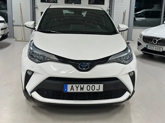 Toyota C-Hr 2023 photo 2