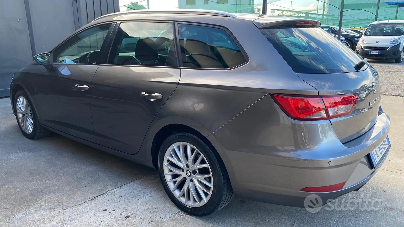 Seat Leon 2017 photo 2