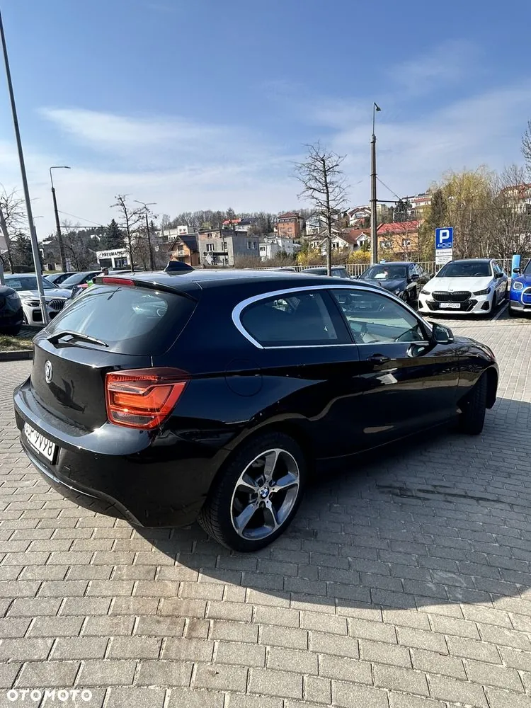 BMW 118I 2013 photo 3