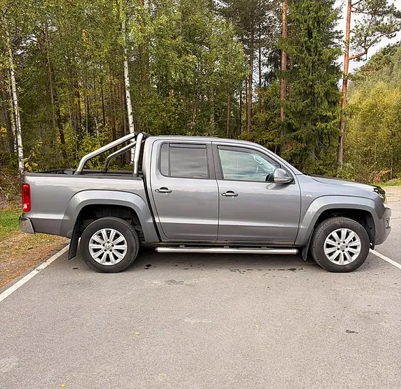 Volkswagen Amarok 2012 photo 2