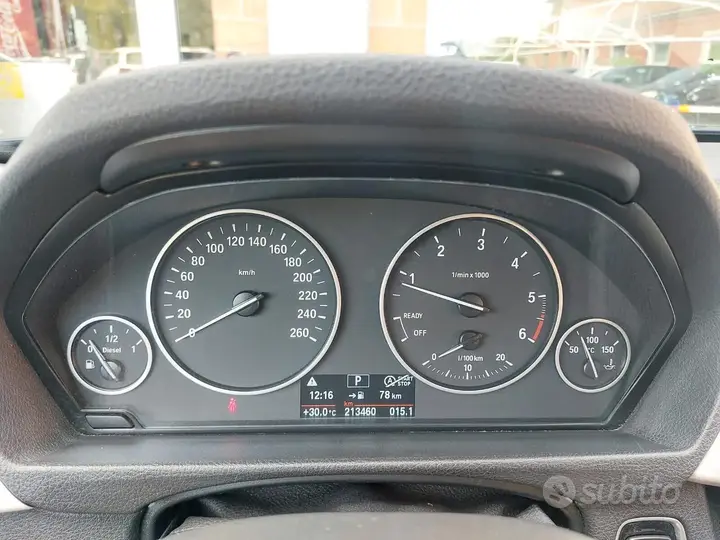 BMW 318 2017 photo 3