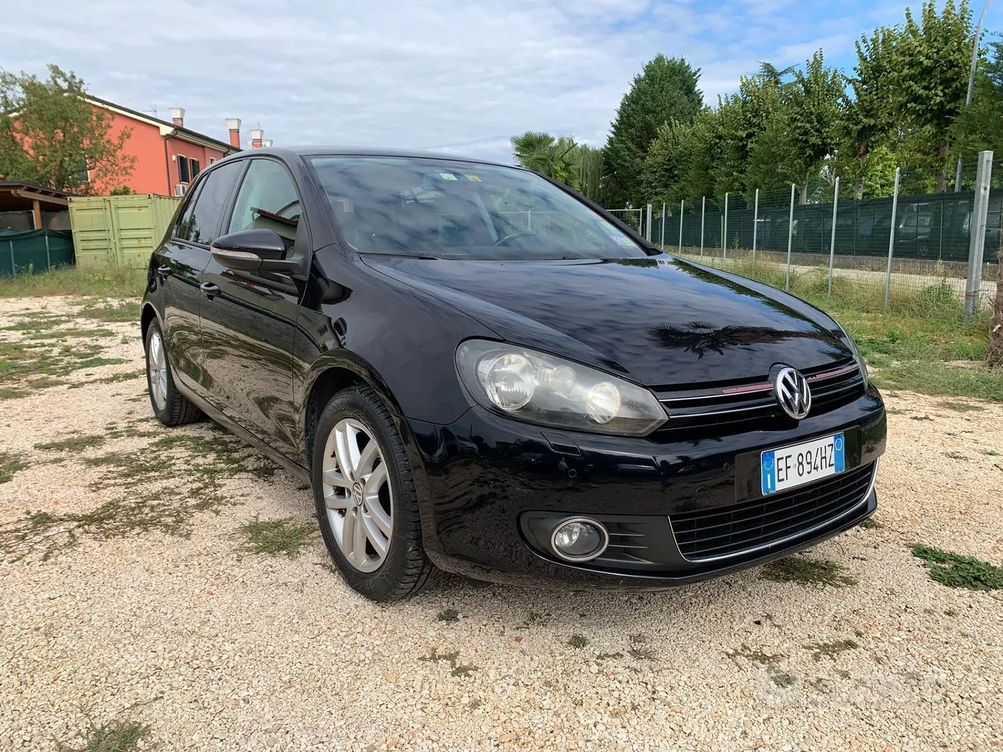 Volkswagen Golf 2011 photo 3