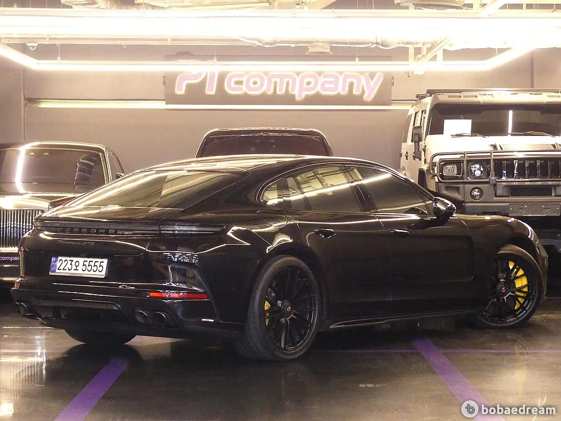 Porsche Panamera 2025 photo 3