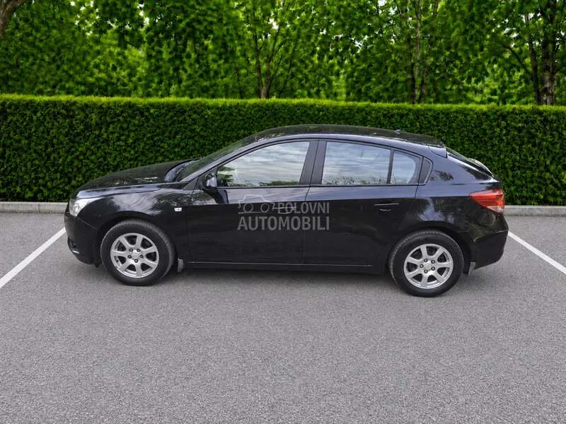 Chevrolet Cruze 2012 photo 4