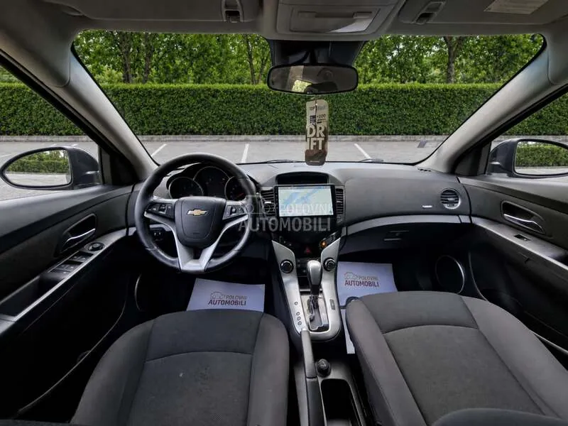 Chevrolet Cruze 2012 photo 3