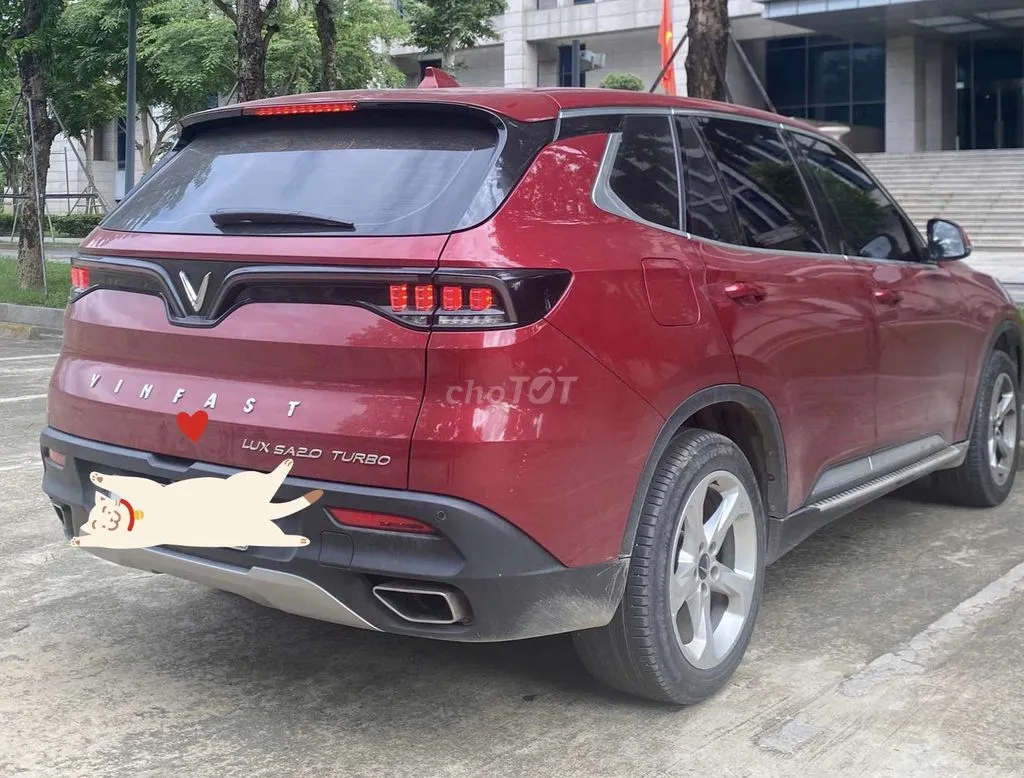 Vinfast Lux Sa