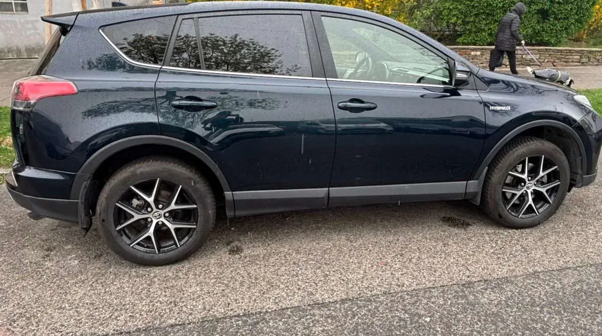 Toyota Rav4 2018 photo 3