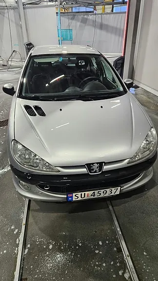Peugeot 206
