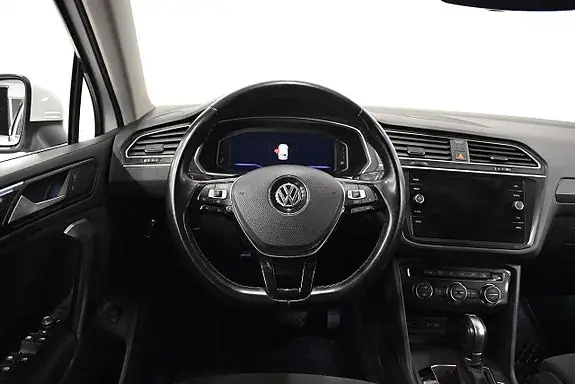 Volkswagen Tiguan 2019 photo 2