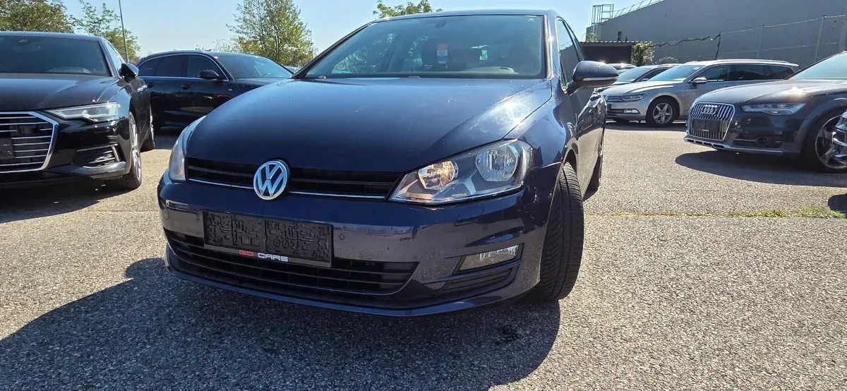 Volkswagen Golf 2013 photo 2