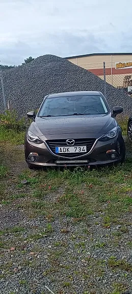 Mazda 3 2013 photo 2
