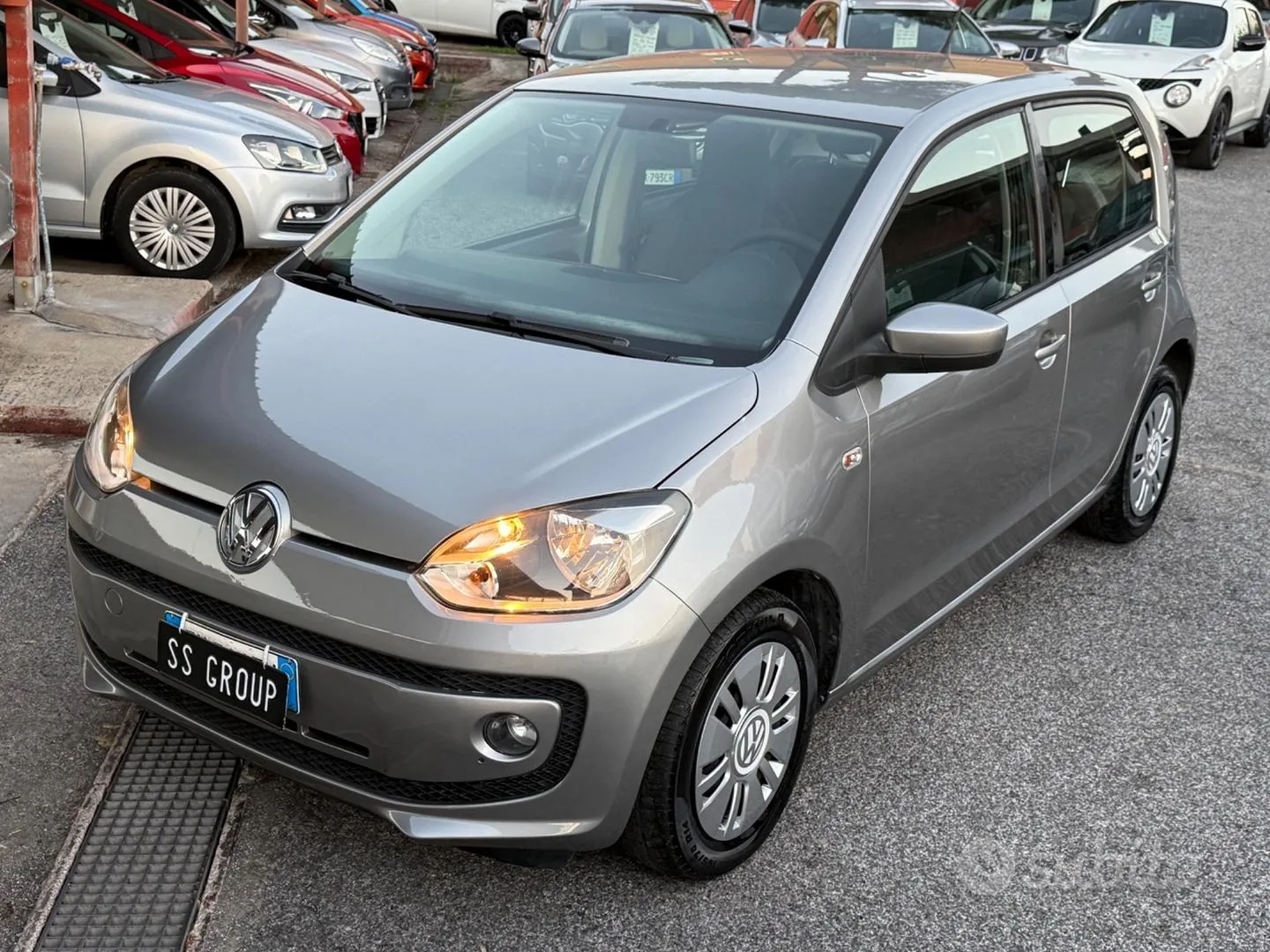 Volkswagen Up 2014 photo 5