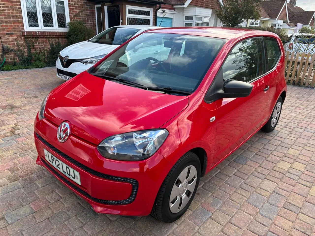Volkswagen Up 2012 photo 2