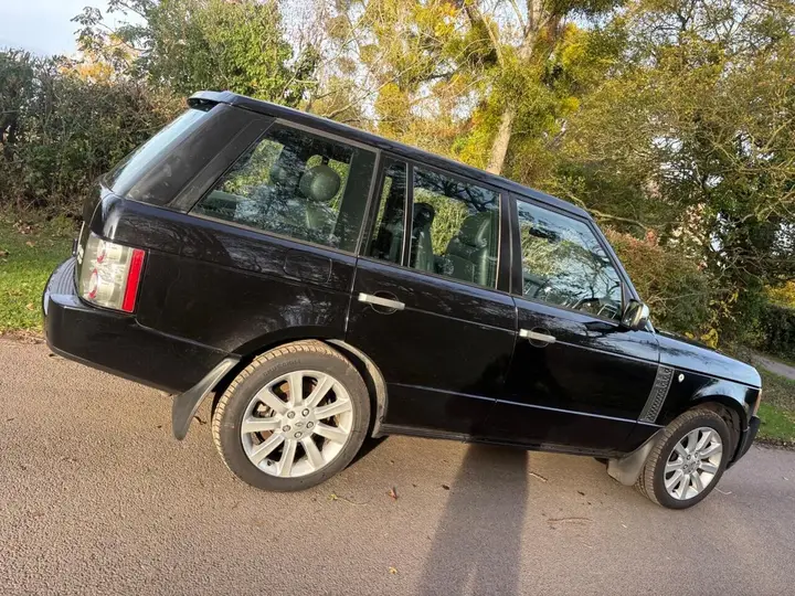 Land Rover Range Rover 2009 photo 3