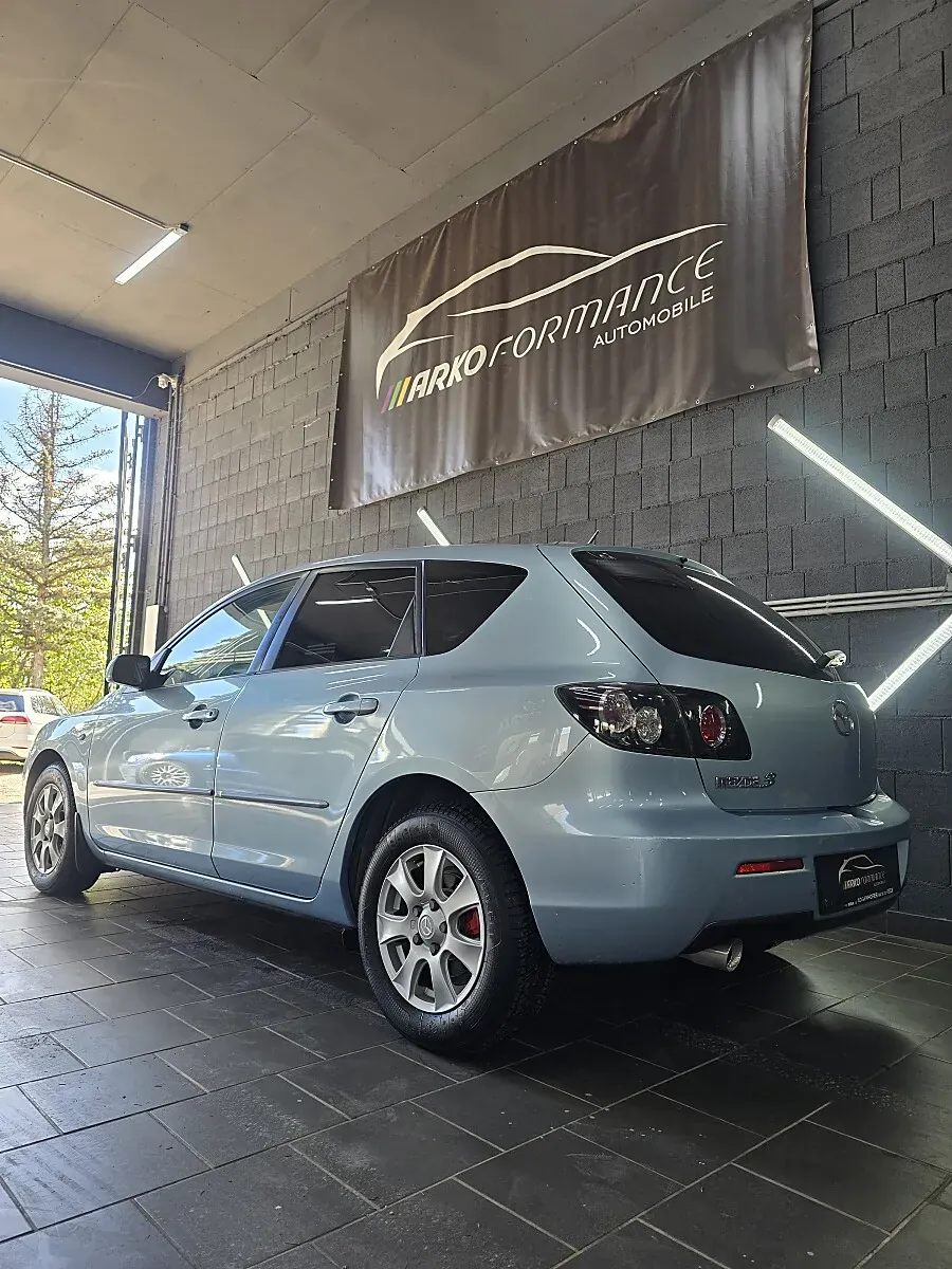 Mazda Mazda3 2008 photo 2
