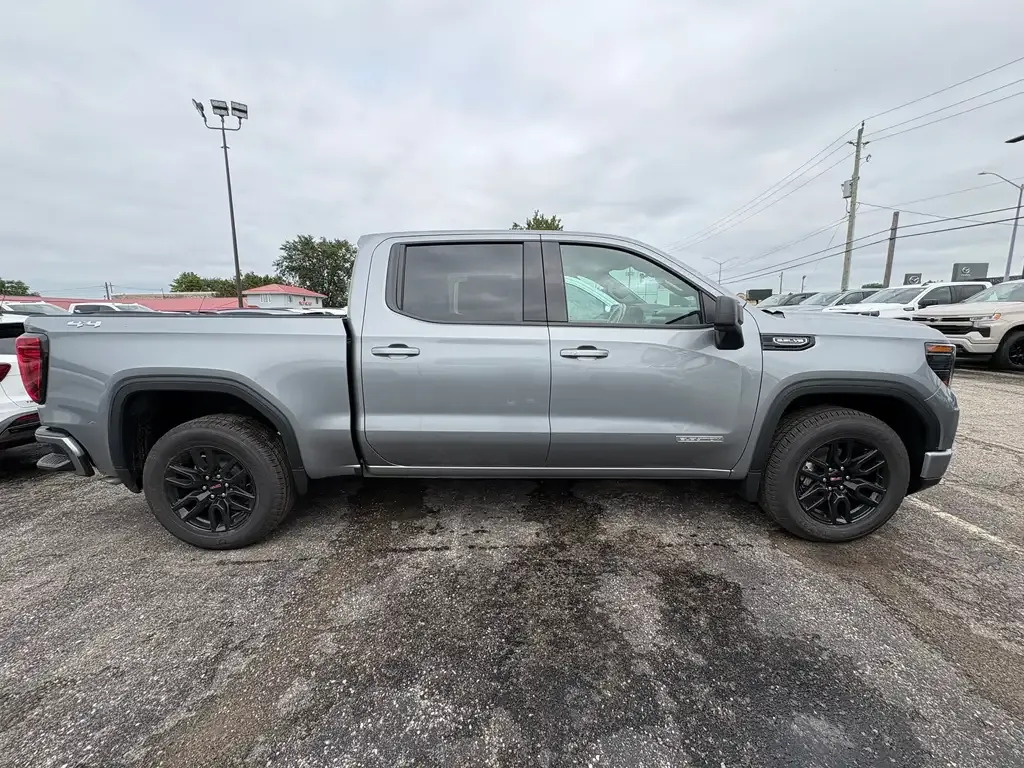 GMC Sierra 1500 2026 photo 2