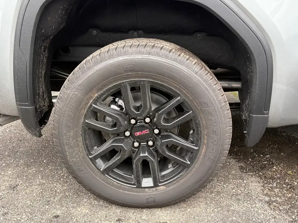 GMC Sierra 1500 2026 photo 3