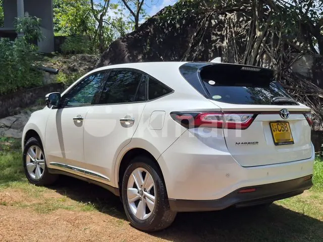 Toyota Harrier 2017 photo 2