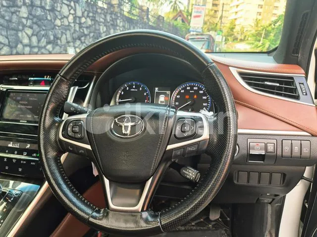 Toyota Harrier 2017 photo 5
