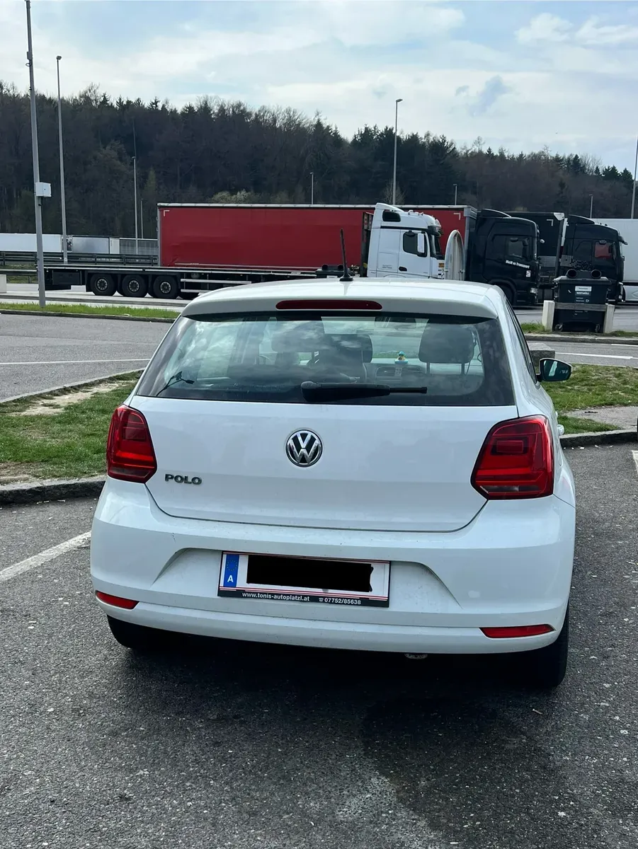 Volkswagen Polo 2016 photo 3