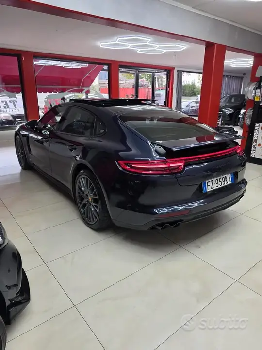 Porsche Panamera 2017 photo 4