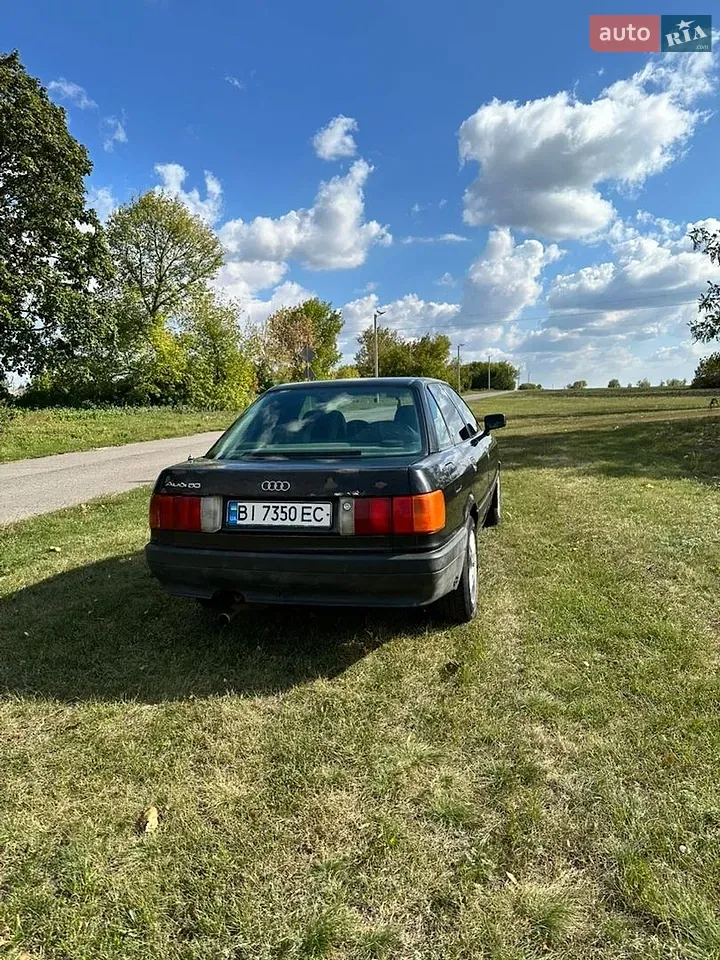 Audi 80 1989 photo 3