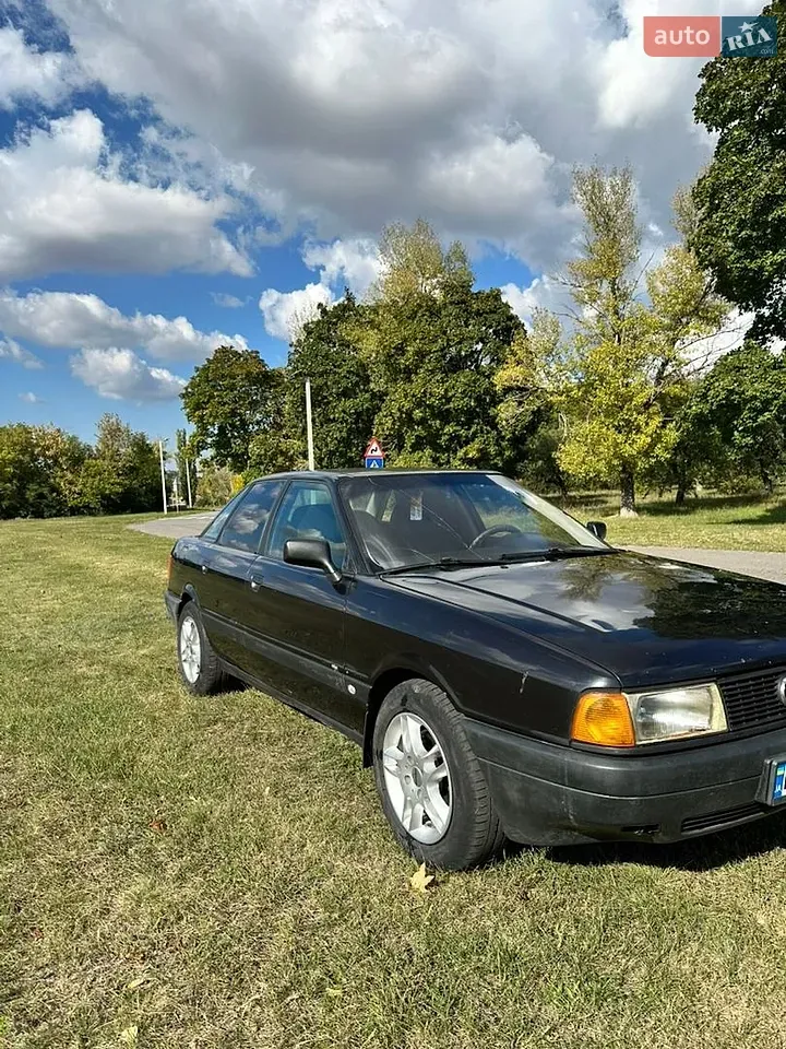 Audi 80 1989 photo 4
