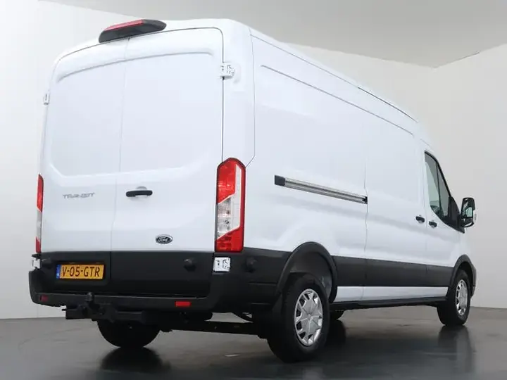 Ford Transit 350 2024 photo 2