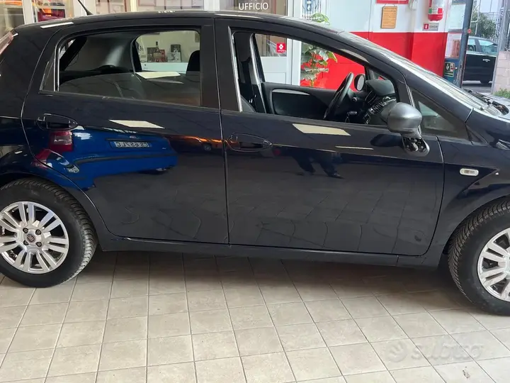 Fiat Punto 2014 photo 3