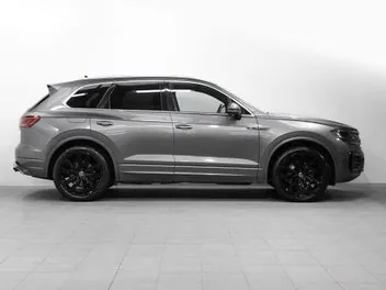 Volkswagen Touareg 2023 photo 4