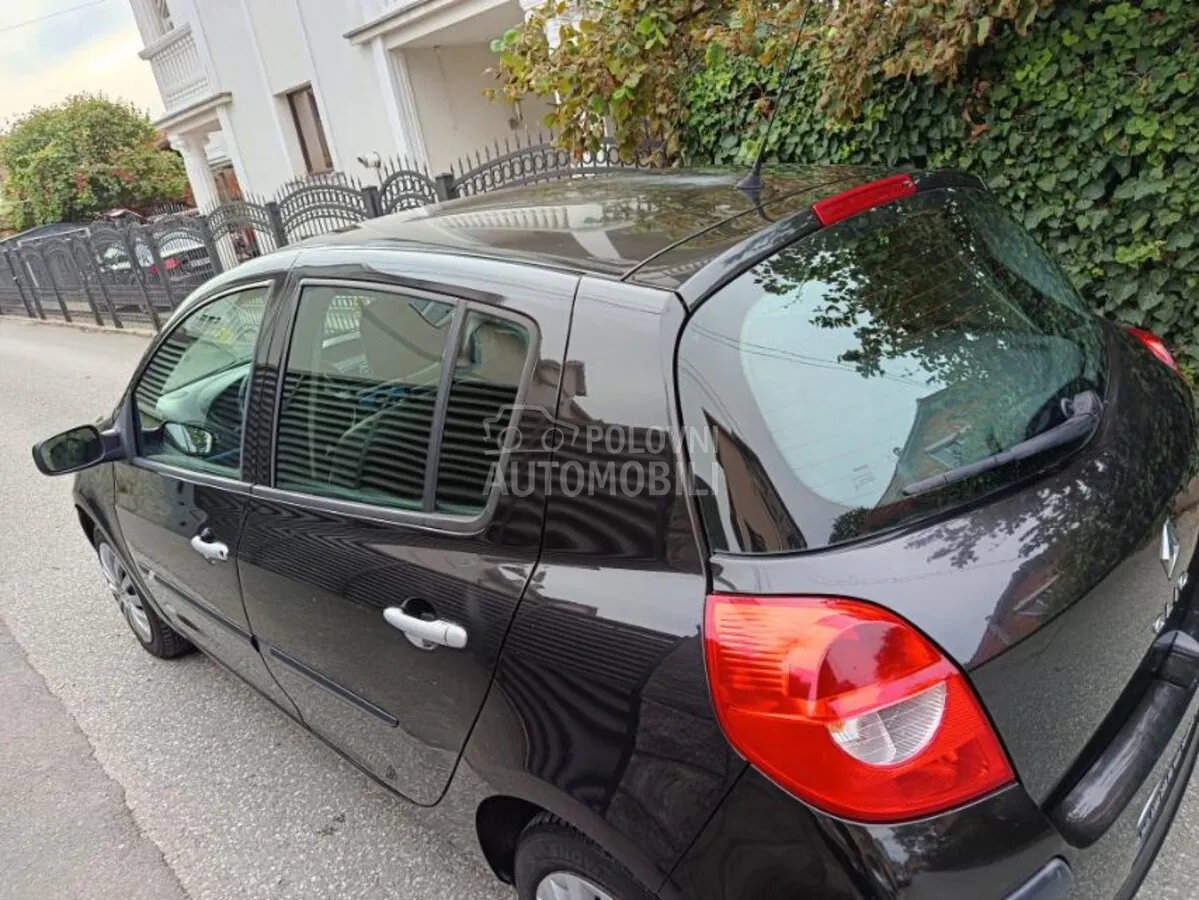 Renault Clio 2007 photo 5