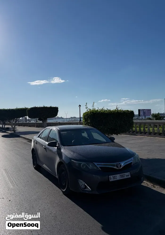 Toyota Camry 2014 photo 3